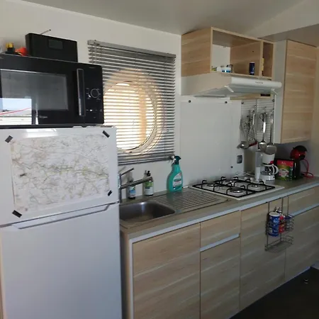 Pole Equestre La Challoire 85290 Evrunes Kemping *